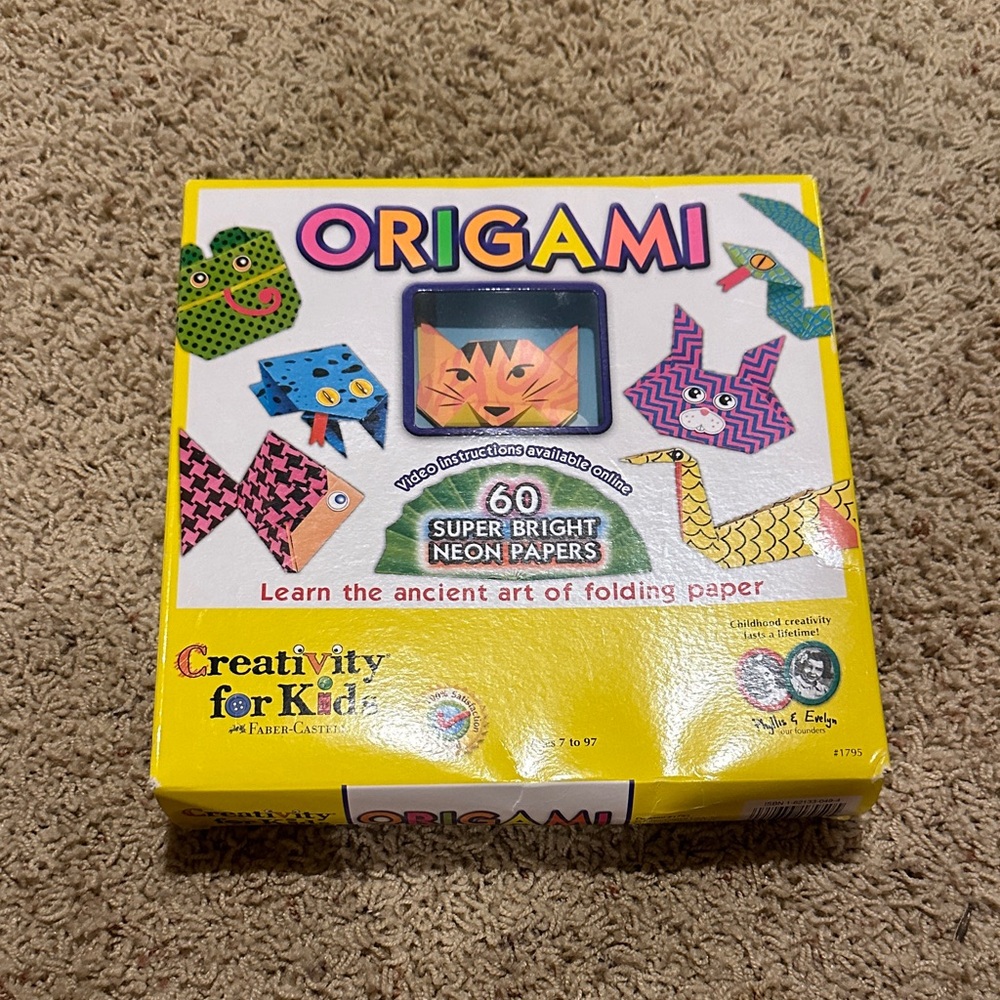 Origami Kit with Super Bright Neon Papers NEVER USED OR OPENED